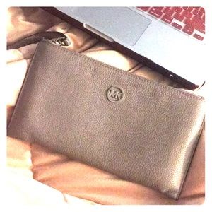 Mauve Michael Kors Wristlet